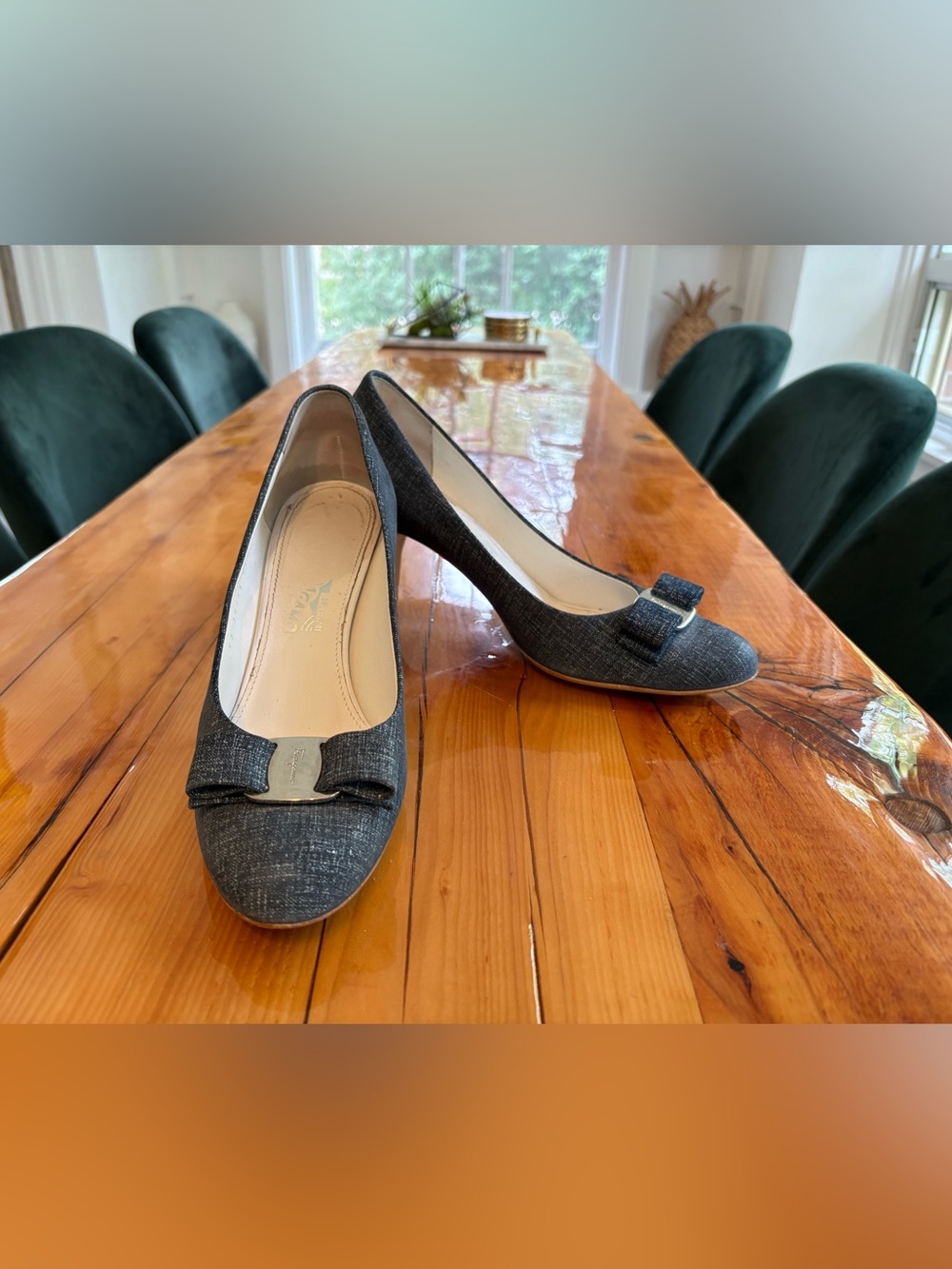 Salvatore Ferragamo Carlden Pumps | Size 9 | Blue | Box & Dust Bag | Italy - Picture 12 of 12